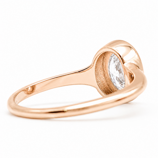 Oval Brilliant Solitaire Ring – Lab Grown Diamond – 14K/18K Gold
