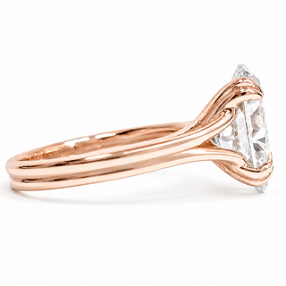 Oval Brilliant Split Band Solitaire Ring – Lab Grown Diamond – 14K/18K Rose Gold - 1 Side Stone Split Band