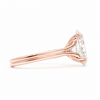 Oval Brilliant Split Band Solitaire Ring – Lab Grown Diamond – 14K/18K Rose Gold - 1 Side Stone