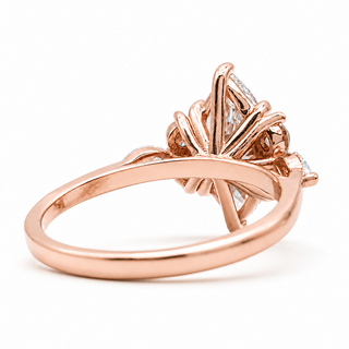 Marquise Brilliant Pavé Ring – Lab Grown Diamond – 14K/18K Yellow Gold – 6 Side Stones
