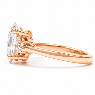 Oval Brilliant Ring – Lab Grown Diamond – 14K/18K Rose Gold – 6 Side Stones