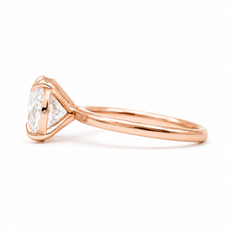 Oval Brilliant Solitaire Ring – Lab Grown Diamond – 14K/18K Rose Gold