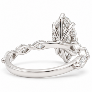 Marquise Brilliant with Marquise Band and Hidden Halo Ring – Lab-Grown Diamond – 14K/18K Gold – 26 Side Stones