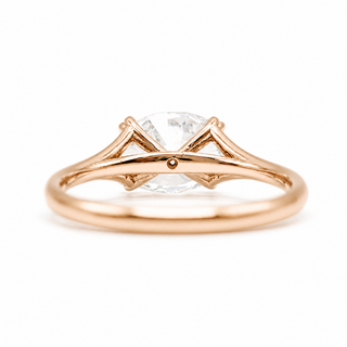 Oval Brilliant Solitaire Ring – Lab Grown Diamond – 14K/18K Rose Gold
