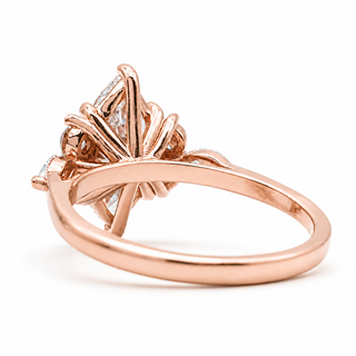 Marquise Brilliant Pavé Ring – Lab Grown Diamond – 14K/18K Yellow Gold – 6 Side Stones