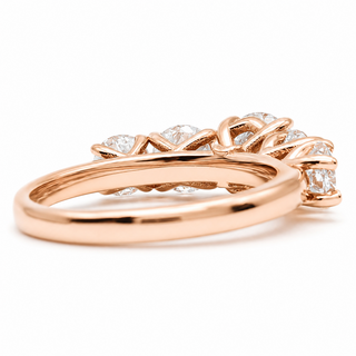 Round Brilliant Degrade Ring – Lab Grown Diamond – 14K/18K Rose Gold – 6 Side Stones