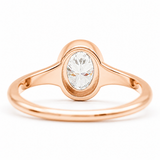 Oval Brilliant Solitaire Ring – Lab Grown Diamond – 14K/18K Gold