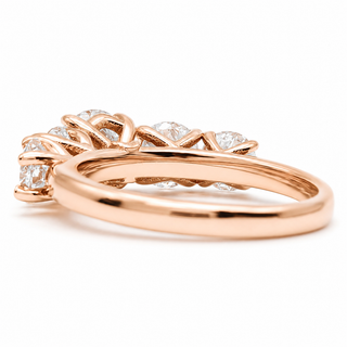 Round Brilliant Degrade Ring – Lab Grown Diamond – 14K/18K Rose Gold – 6 Side Stones