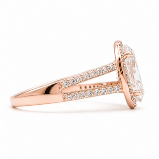 Oval Brilliant Split Pavé with Halo Ring  – Lab Grown Diamond – 14K/18K Rose Gold – 54 Side Stones