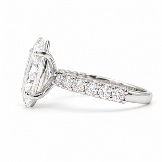 Marquise Brilliant Pavé Ring – Lab Grown Diamond – 14K/18K Gold – 12 Side Stones