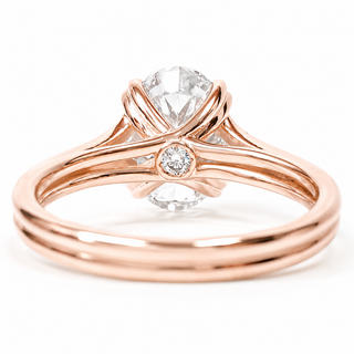 Oval Brilliant Split Band Solitaire Ring – Lab Grown Diamond – 14K/18K Rose Gold - 1 Side Stone Split Band