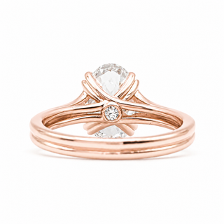Oval Brilliant Split Band Solitaire Ring – Lab Grown Diamond – 14K/18K Rose Gold - 1 Side Stone