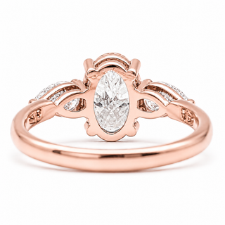 Oval Brilliant 3 Stone Ring – Lab Grown Diamond – 14K/18K Rose Gold – 2 Side Stones