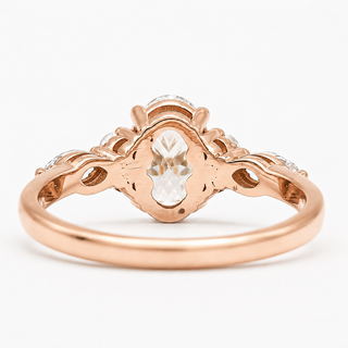 Oval Brilliant with Marquise Band – Lab-Grown Diamond – 14K/18K Rose Gold – 6 Side Stones
