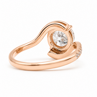 Round Brilliant Spiral Pavé Ring  – Lab Grown Diamond – 14K/18K Rose Gold – 32 Side Stones