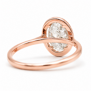Oval Brilliant Pavé with Halo Ring  – Lab Grown Diamond – 14K/18K Rose Gold – 44 Side Stones