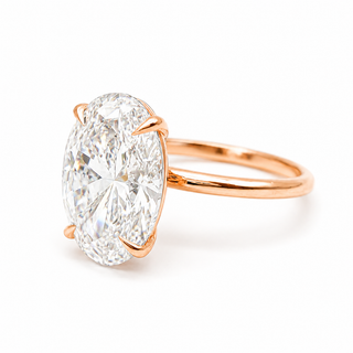 Oval Brilliant Solitaire Ring – Lab Grown Diamond – 14K/18K White Gold