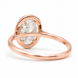 Oval Brilliant Pavé with Halo Ring  – Lab Grown Diamond – 14K/18K Rose Gold – 44 Side Stones
