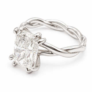 Radiant Cut Split Spiral Band Solitaire Ring – Lab Grown Diamond – 14K/18K Gold
