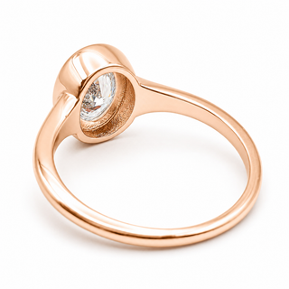 Oval Brilliant Solitaire Ring – Lab Grown Diamond – 14K/18K Gold