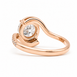 Round Brilliant Spiral Pavé Ring  – Lab Grown Diamond – 14K/18K Gold – 32 Side Stones