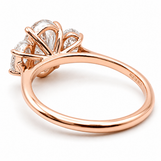 Oval Brilliant 3 Stone Ring – Lab Grown Diamond – 14K/18K Rose Gold – 2 Side Stones