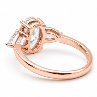 Oval Brilliant 3 Stone Ring – Lab Grown Diamond – 14K/18K Rose Gold – 2 Side Stones