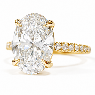 Oval Brilliant Pavé Ring – Lab Grown Diamond – 14K/18K Gold – 18 Side Stones