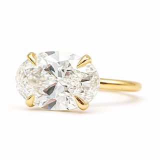 Oval Brilliant Solitaire Ring – Lab Grown Diamond – 14K/18K Yellow Gold