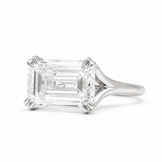 Emerald Cut Split Solitaire Ring – Lab-Grown Diamond – 14K/18K White Gold