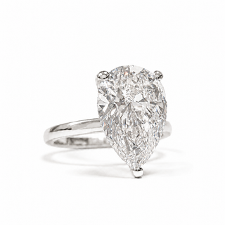 Pear Shape Solitaire Ring – Lab-Grown Diamond – 14K/18K White Gold