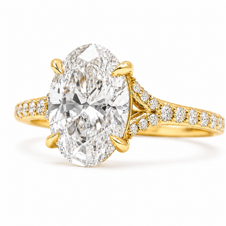 Oval Brilliant Split Pavé Ring – Lab Grown Diamond – 14K/18K Yellow Gold – 24 Side Stones