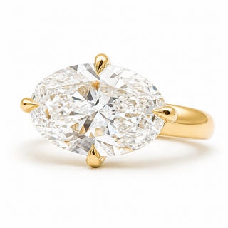 Oval Brilliant Solitaire Ring – Lab Grown Diamond – 14K/18K Yellow Gold