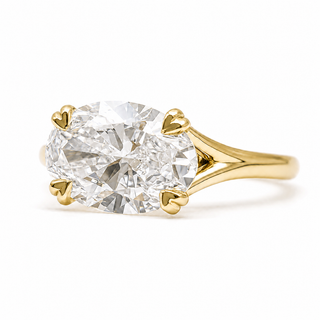 Oval Brilliant Solitaire Ring – Lab Grown Diamond – 14K/18K Yellow Gold