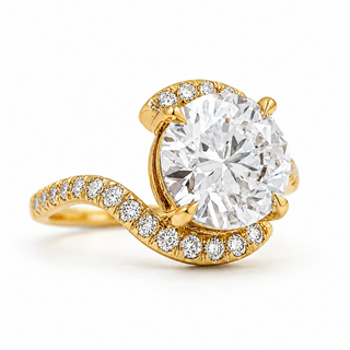 Round Brilliant Spiral Pavé Ring  – Lab Grown Diamond – 14K/18K Yellow Gold – 32 Side Stones