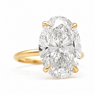 Oval Brilliant Solitaire Ring – Lab Grown Diamond – 14K/18K White Gold