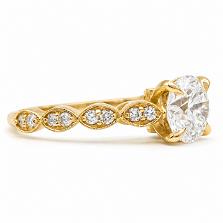 Round Brilliant Pavé Ring – Lab Grown Diamond – 14K/18K Yellow Gold – 18 Side Stones