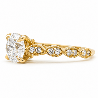 Round Brilliant Pavé Ring – Lab Grown Diamond – 14K/18K Yellow Gold – 18 Side Stones