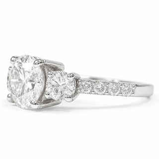 Round Brilliant Pavé Ring – Lab Grown Diamond – 14K/18K White Gold – 10 Side Stones