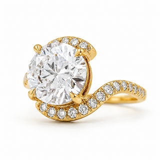Round Brilliant Spiral Pavé Ring  – Lab Grown Diamond – 14K/18K Yellow Gold – 32 Side Stones