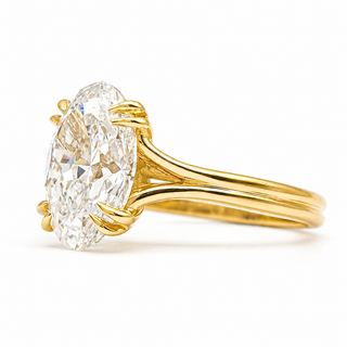Oval Brilliant Split Band Solitaire Ring – Lab Grown Diamond – 14K/18K Yellow Gold - 1 Side Stone
