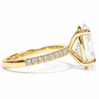 Oval Brilliant Pavé Ring – Lab Grown Diamond – 14K/18K Gold – 18 Side Stones