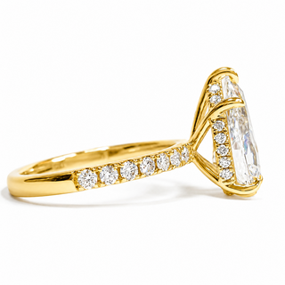 Pear Shape Pavé Ring with Hidden Halo – Lab Grown Diamond – 14K/18K Yellow Gold – 32 Side Stones