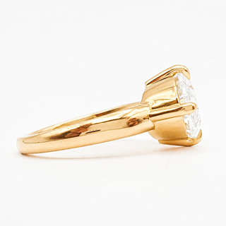 Oval Brilliant Solitaire Ring – Lab Grown Diamond – 14K/18K Yellow Gold