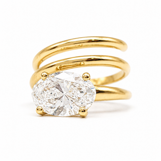 Oval Brilliant Spiral Solitaire Ring – Lab Grown Diamond – 14K/18K Yellow Gold