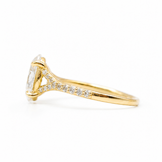 Oval Brilliant Split Pavé Ring – Lab Grown Diamond – 14K/18K Yellow Gold – 24 Side Stones