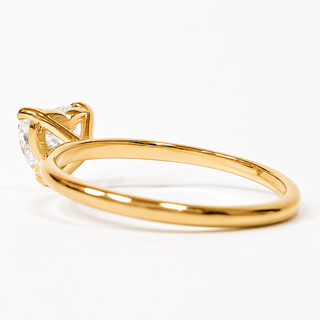 Heart Brilliant Solitaire Ring – Lab-Grown Diamond – 14K/18K Yellow Gold