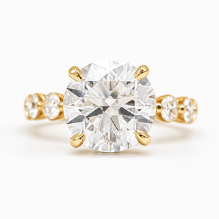 Round Brilliant Pavé Ring – Lab Grown Diamond – 14K/18K Yellow Gold – 30 Side Stones