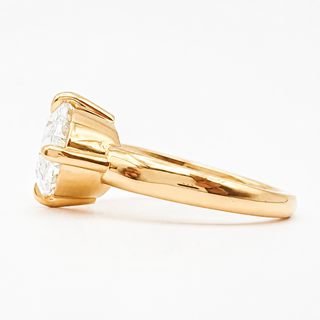 Oval Brilliant Solitaire Ring – Lab Grown Diamond – 14K/18K Yellow Gold