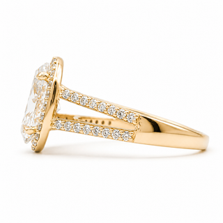 Oval Brilliant Split Pavé with Halo Ring  – Lab Grown Diamond – 14K/18K Yellow Gold – 54 Side Stones